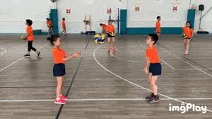 图片报：阿德耶米因换下场时发火被多特罚款9万欧元